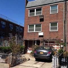 queens townhomes for rent|townhomes for sale in queens.